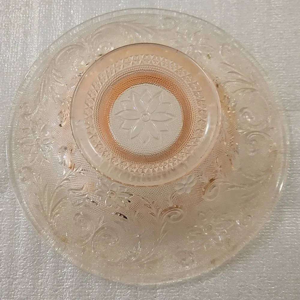Vintage Indiana Pink Glass Bowl Floral Lace Pattern 11